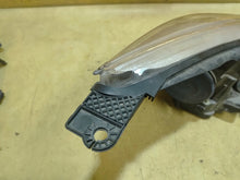 Laden Sie das Bild in den Galerie-Viewer, Frontscheinwerfer Ford Focus F1EB13W030AEA Links Scheinwerfer Headlight SCH6315610293gc