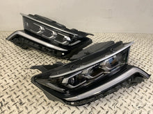 Laden Sie das Bild in den Galerie-Viewer, Frontscheinwerfer Kia Sorento IV 92101P2120 Ein Satz Scheinwerfer Headlight SCH6322627576ys
