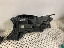 Laden Sie das Bild in den Galerie-Viewer, Frontscheinwerfer Kia Sorento IV 92101P2120 Ein Satz Scheinwerfer Headlight SCH6322627576ys