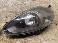Laden Sie das Bild in den Galerie-Viewer, Frontscheinwerfer Fiat Punto Evo 85122000 Ein Satz Scheinwerfer Headlight SCH6323352136jt