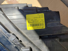 Laden Sie das Bild in den Galerie-Viewer, Frontscheinwerfer Skoda Octavia III 5E1941015D LED Links Scheinwerfer Headlight SCH6330926226rm