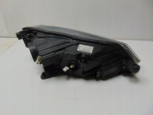 Laden Sie das Bild in den Galerie-Viewer, Frontscheinwerfer Skoda Superb III 3V1941015B Xenon Links Scheinwerfer Headlight SCH6334646692ny
