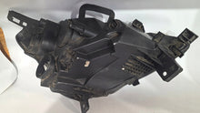 Laden Sie das Bild in den Galerie-Viewer, Frontscheinwerfer Citroën Berlingo 9806306180 Links Scheinwerfer Headlight SCH6346571410uc