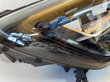 Laden Sie das Bild in den Galerie-Viewer, Frontscheinwerfer Renault Megane IV 260100932R Rechts Scheinwerfer Headlight SCH6347599921uf