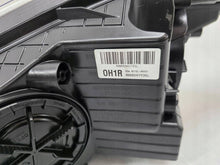 Laden Sie das Bild in den Galerie-Viewer, Frontscheinwerfer Hyundai I30 92102-A6020 Rechts Scheinwerfer Headlight SCH6348094926eg