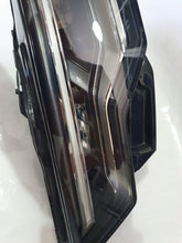 Load image into Gallery viewer, Frontscheinwerfer Audi A6 C8 4K0941039E 1ZX013377-01 LED Links Headlight SCH6348194856td