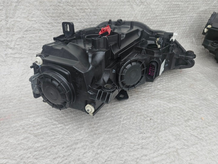 Frontscheinwerfer Audi A3 8V0941005 8V0941006 Ein Stück (Rechts oder Links) SCH6349026510zo