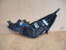 Laden Sie das Bild in den Galerie-Viewer, Frontscheinwerfer Subaru Legacy 10020064 Rechts Scheinwerfer Headlight SCH6351077548lv