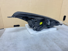 Laden Sie das Bild in den Galerie-Viewer, Frontscheinwerfer Kia Sportage IV 92101F1100 Links Scheinwerfer Headlight SCH6357275112gq