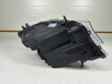 Load image into Gallery viewer, Frontscheinwerfer Mercedes-Benz Sprinter A9109060000 Rechts Headlight SCH6363619939zb