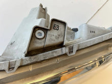 Load image into Gallery viewer, Frontscheinwerfer Suzuki Grand Vitara I 100-59076 Links Scheinwerfer Headlight SCH6370249217ys