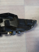 Load image into Gallery viewer, Frontscheinwerfer Hyundai I30 92101 G4120 Links Scheinwerfer Headlight SCH6383683084vd