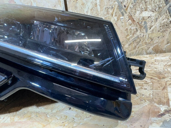 Frontscheinwerfer Skoda Karoq 57B941016D LED Rechts Scheinwerfer Headlight SCH6388346391za