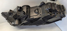Laden Sie das Bild in den Galerie-Viewer, Frontscheinwerfer Audi Q7 4M0941012C LED Rechts Scheinwerfer Headlight SCH6394282200iy