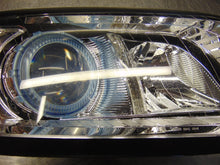 Laden Sie das Bild in den Galerie-Viewer, Frontscheinwerfer Volvo V50 31299614H Rechts Scheinwerfer Headlight SCH6398409596fo