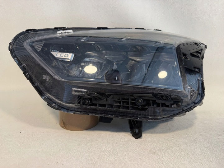 Frontscheinwerfer Hyundai Bayon 92101Q0600 Links Scheinwerfer Headlight SCH6399520736ud