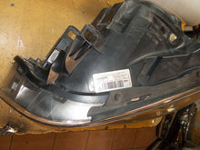 Load image into Gallery viewer, Frontscheinwerfer Volvo V60 S60 I 31299990 Xenon Ein Stück (Rechts oder Links) SCH6401493577xy