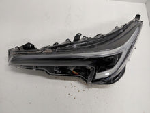 Laden Sie das Bild in den Galerie-Viewer, Frontscheinwerfer Toyota Corolla 81150-02X10 Links Scheinwerfer Headlight SCH6402541570nt