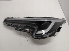 Laden Sie das Bild in den Galerie-Viewer, Frontscheinwerfer Toyota Corolla 81150-02X10 Links Scheinwerfer Headlight SCH6402541570nt