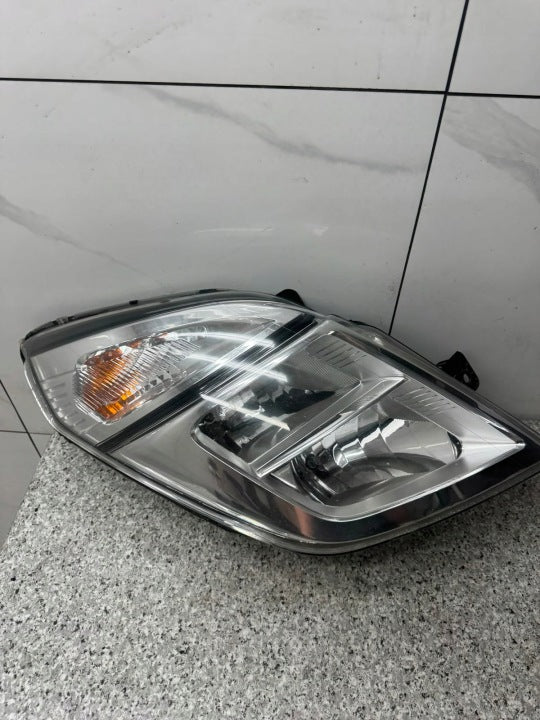 Frontscheinwerfer Nissan Interstar 26010BZ50A Rechts Scheinwerfer Headlight SCH6403735608qb