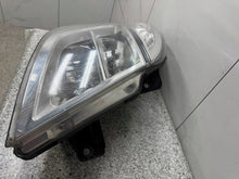 Laden Sie das Bild in den Galerie-Viewer, Frontscheinwerfer Nissan Interstar 26010BZ50A Rechts Scheinwerfer Headlight SCH6403735608qb