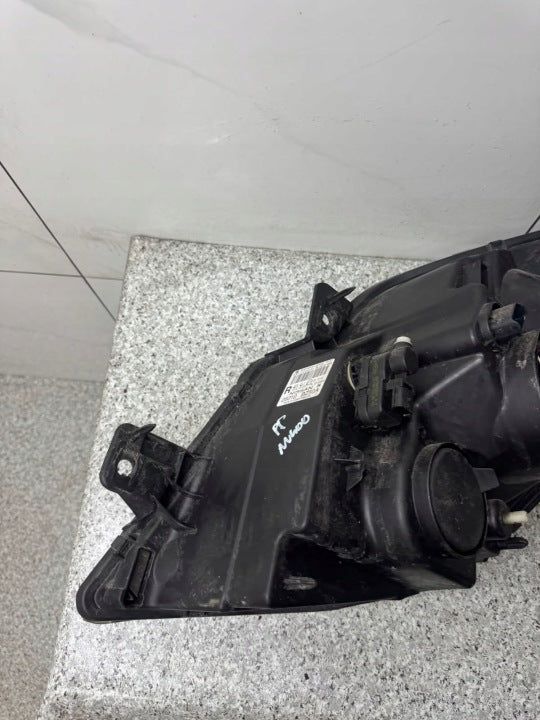 Frontscheinwerfer Nissan Interstar 26010BZ50A Rechts Scheinwerfer Headlight SCH6403735608qb