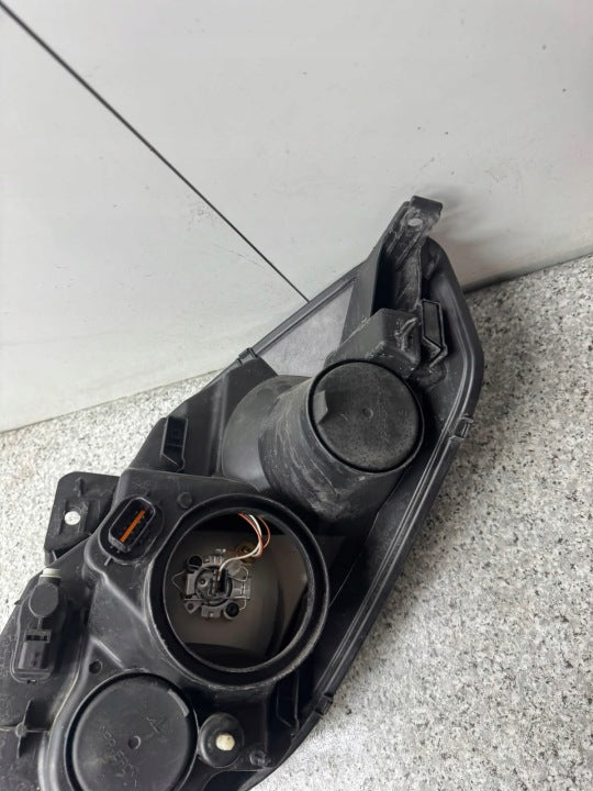 Frontscheinwerfer Nissan Interstar 26010BZ50A Rechts Scheinwerfer Headlight SCH6403735608qb