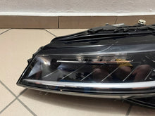 Laden Sie das Bild in den Galerie-Viewer, Frontscheinwerfer Skoda Superb III 3V1941015D Links Scheinwerfer Headlight SCH6409453264br