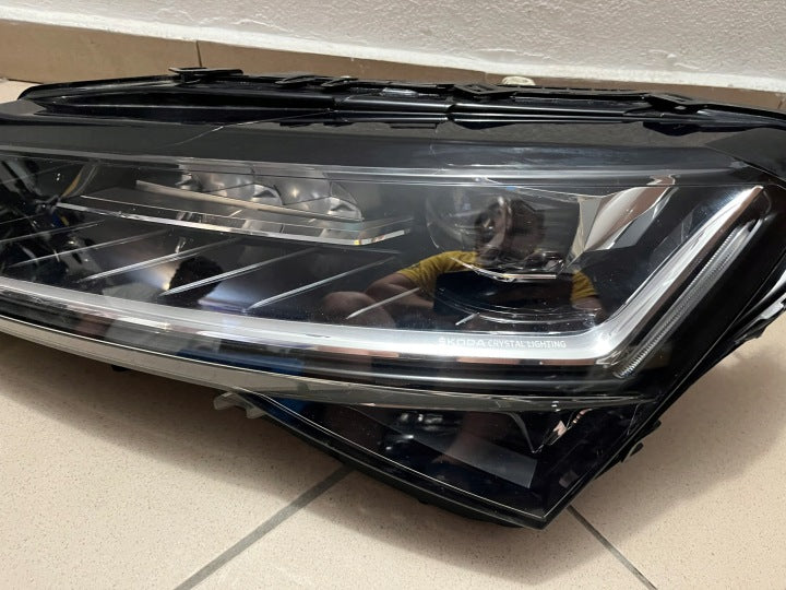 Frontscheinwerfer Skoda Superb III 3V1941015D Links Scheinwerfer Headlight SCH6409453264br