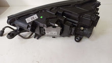 Laden Sie das Bild in den Galerie-Viewer, Frontscheinwerfer Skoda Fabia IV 6VB941016A Full LED Rechts Headlight SCH6413496729cb