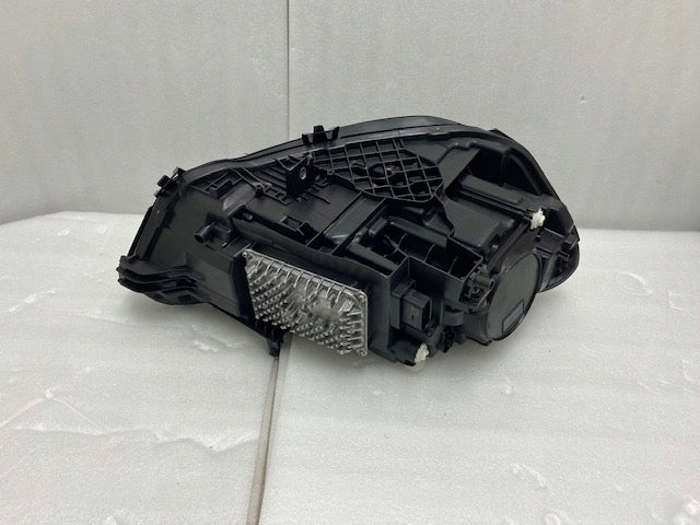 Frontscheinwerfer Mercedes-Benz Cla A1189068900 Links Scheinwerfer Headlight SCH6413530803wk