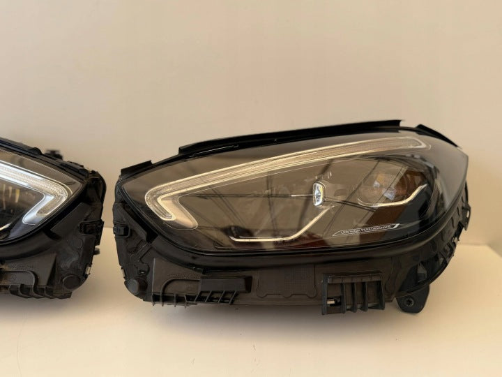Frontscheinwerfer Mercedes-Benz A2069068104 Ein Satz Scheinwerfer Headlight SCH6419044268db