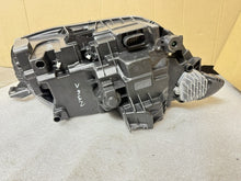 Laden Sie das Bild in den Galerie-Viewer, Frontscheinwerfer Volvo Xc90 II 31655807 Links Scheinwerfer Headlight SCH6421138738vn