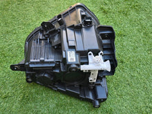 Laden Sie das Bild in den Galerie-Viewer, Frontscheinwerfer Hyundai Kona 92102HF000 Rechts Scheinwerfer Headlight SCH6422532859fu