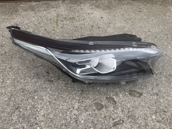 Frontscheinwerfer Kia Xceed 92102-J7300 LED Rechts Scheinwerfer Headlight SCH6423717329ss