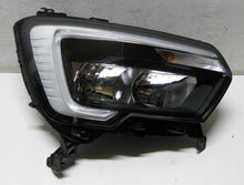 Load image into Gallery viewer, Frontscheinwerfer Renault Master III 260105567R Rechts Scheinwerfer Headlight SCH6423790865ft
