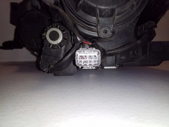Frontscheinwerfer Mitsubishi Outlander I ECM92122110 Rechts Headlight SCH6434772755jo