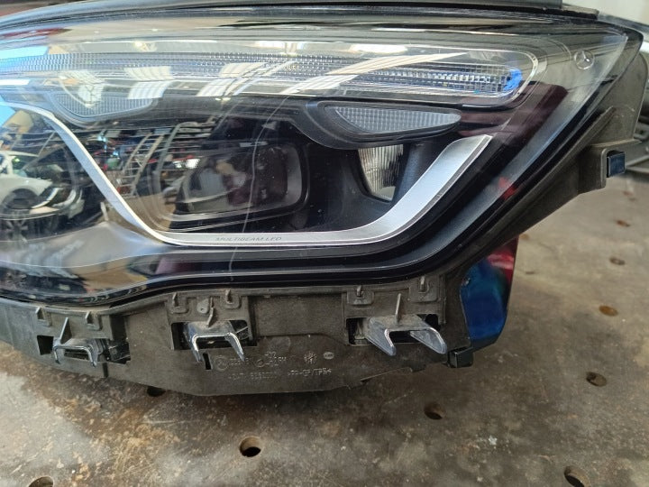 Frontscheinwerfer Mercedes-Benz W247 A2479064204 LED Rechts Headlight SCH6442374313cw