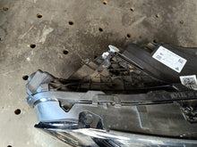 Laden Sie das Bild in den Galerie-Viewer, Frontscheinwerfer Mercedes-Benz W247 A2479064204 LED Rechts Headlight SCH6442374313cw