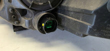 Laden Sie das Bild in den Galerie-Viewer, Frontscheinwerfer Hyundai I30 92101G4000 Rechts Scheinwerfer Headlight SCH6444088926pd