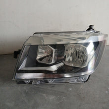 Load image into Gallery viewer, Frontscheinwerfer Man Tge Crafter 7C1941005 Links Scheinwerfer Headlight SCH6447344985hm