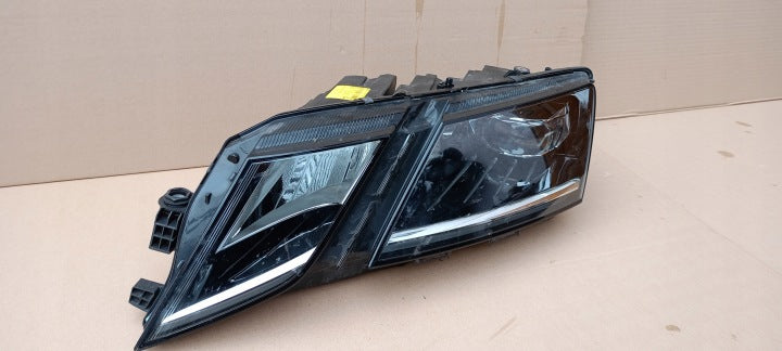 Frontscheinwerfer Skoda Octavia III 5E1941015D Links Scheinwerfer Headlight SCH6451413031wa