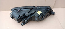 Laden Sie das Bild in den Galerie-Viewer, Frontscheinwerfer Skoda Octavia III 5E1941015D Links Scheinwerfer Headlight SCH6451413031wa