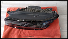 Laden Sie das Bild in den Galerie-Viewer, Frontscheinwerfer VW Touareg 761941113A LED Links Scheinwerfer Headlight SCH6456566894hy