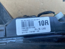 Laden Sie das Bild in den Galerie-Viewer, Frontscheinwerfer Toyota Chr 81110-F4180 Rechts Scheinwerfer Headlight SCH6457579159cu
