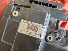 Laden Sie das Bild in den Galerie-Viewer, Frontscheinwerfer VW Passat 3C0941751G Xenon Links Scheinwerfer Headlight SCH6461675209ve