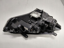 Laden Sie das Bild in den Galerie-Viewer, Frontscheinwerfer Genesis Coupe 921012M550 Xenon Links Scheinwerfer Headlight SCH6466195283pm