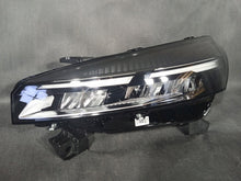 Laden Sie das Bild in den Galerie-Viewer, Frontscheinwerfer Renault Clio I V 260600149R LED Links Scheinwerfer Headlight SCH6467697319tx