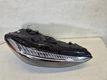 Laden Sie das Bild in den Galerie-Viewer, Frontscheinwerfer Audi A5 8B3941034AA LED Ein Stück (Rechts oder Links) SCH6473877115lm