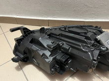 Laden Sie das Bild in den Galerie-Viewer, Frontscheinwerfer Skoda Octavia IV 5E4941015B LED Links Scheinwerfer Headlight SCH6478503128aw